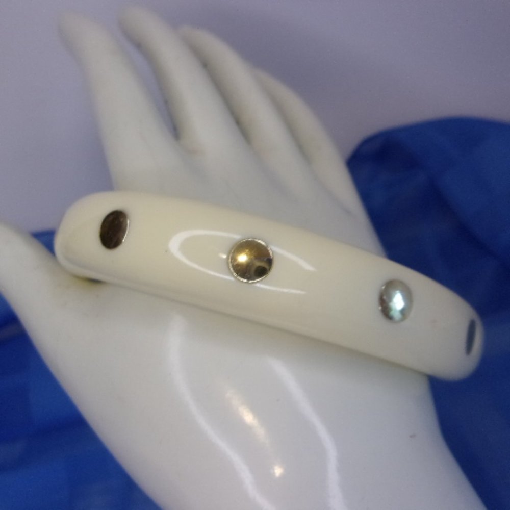 Off White Studded Plastic Bangle Bracelet